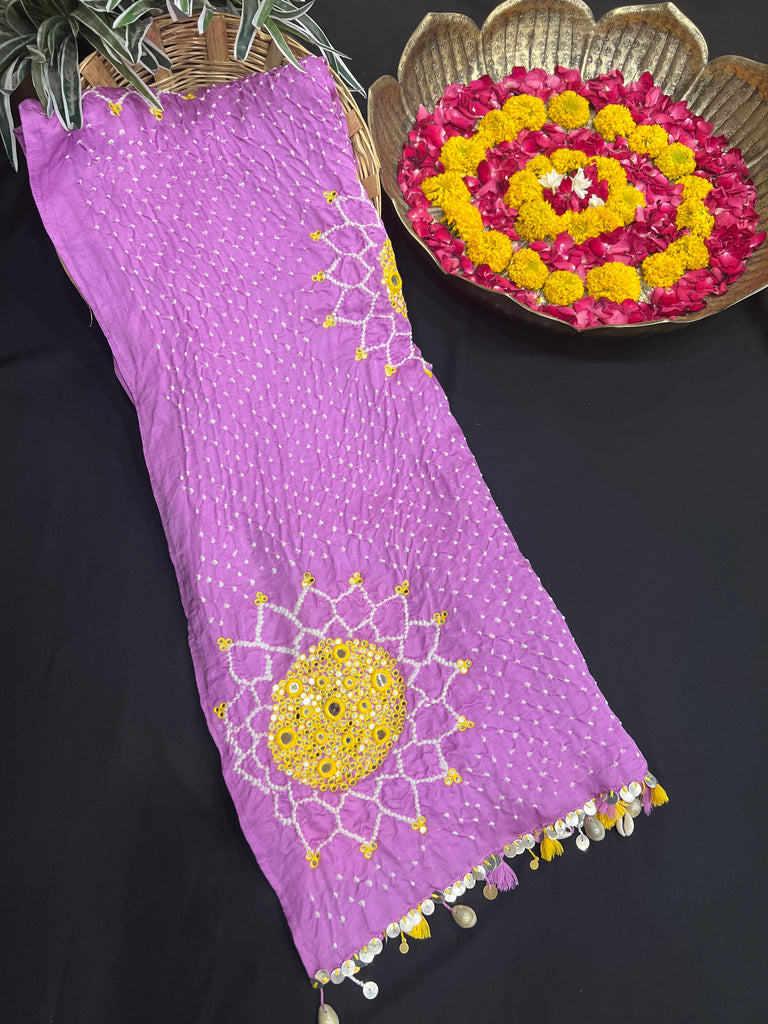 Lilac bandhani dupatta