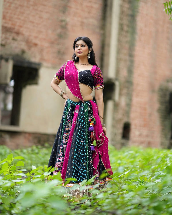 Rutvi Pandya Lehenga Set