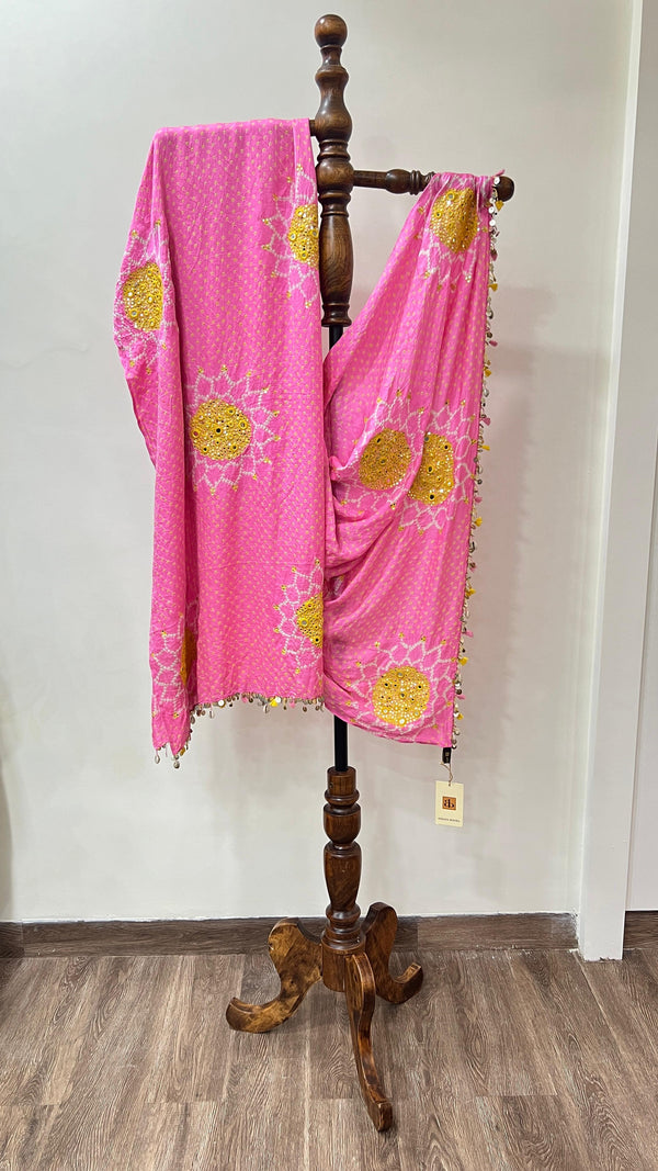 bandhani Dupatta